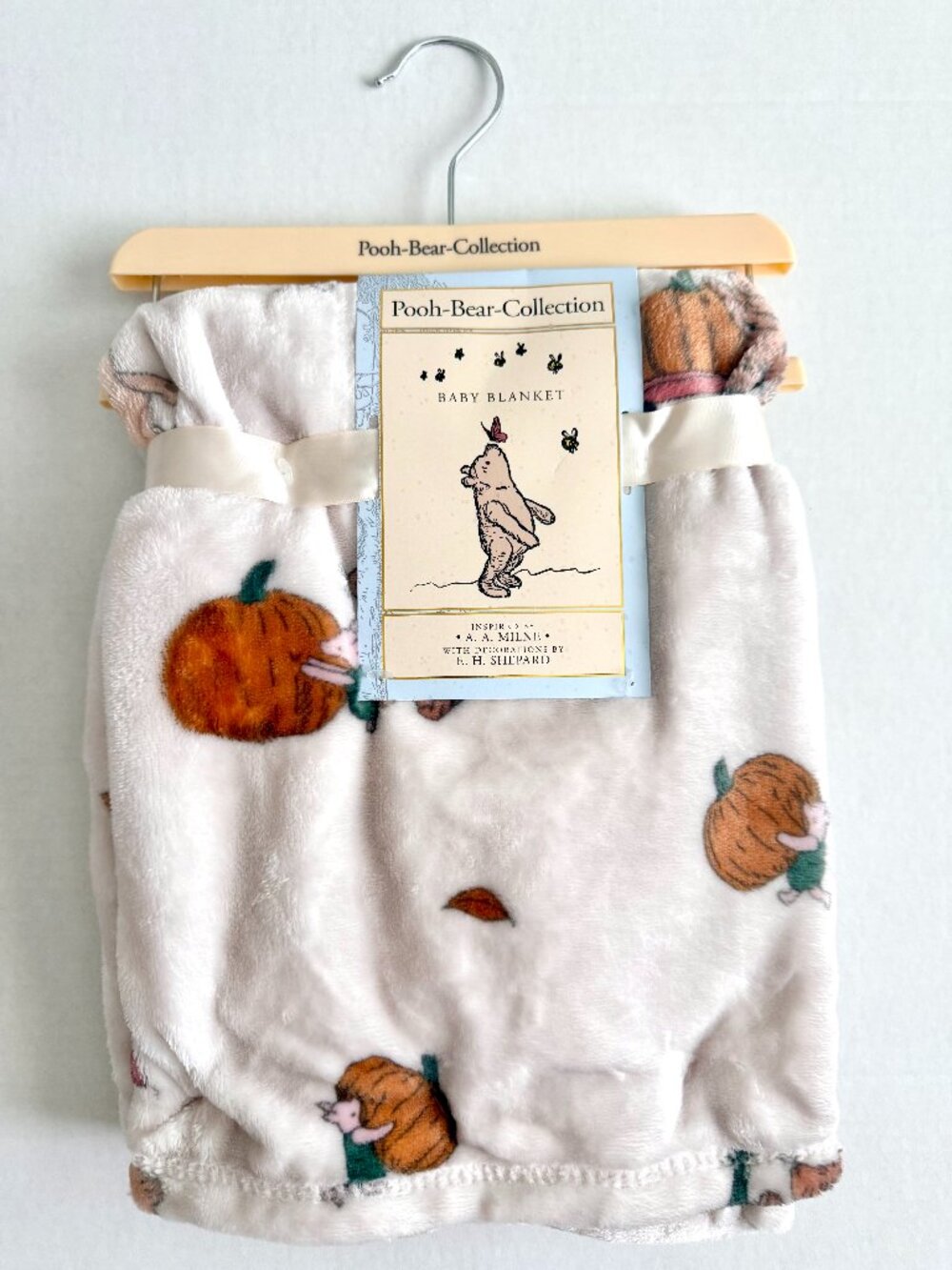 NEW Pooh Bear Collection Winnie The Pooh Baby Blanket Fall Pumpkin 30" x 40"